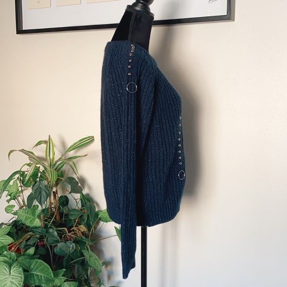 Smash! Crew Neck Sweater with studded details - Picture 2 of 7